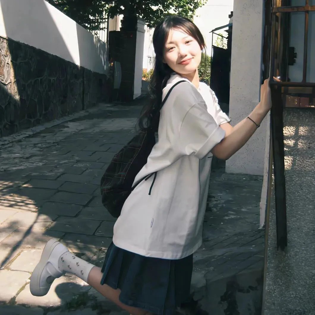 娜姐背后的男人